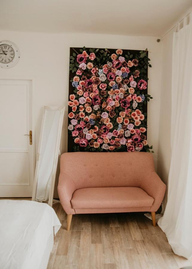 The Foto Art Atelier Хомутов Экстерьер фото